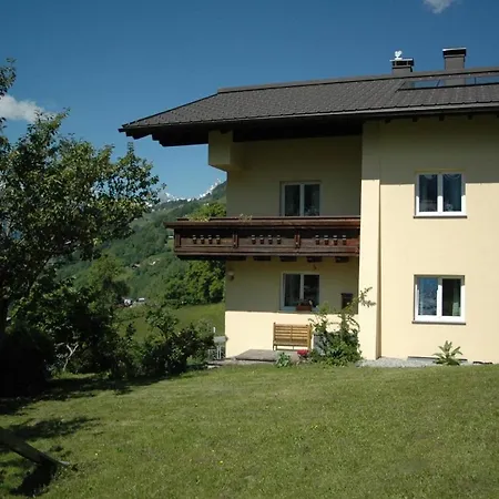Apartment Grosse In Mit Grossem Garten