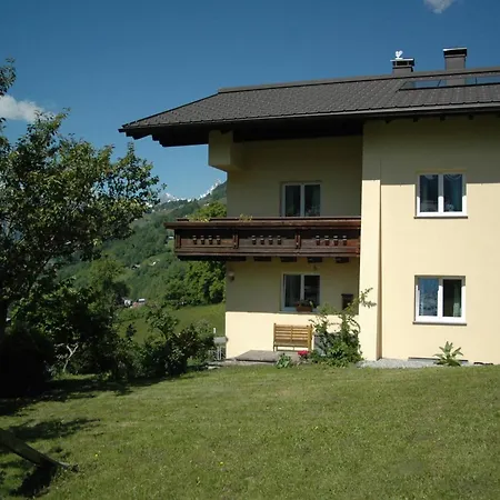 Grosse In Mit Grossem Garten
